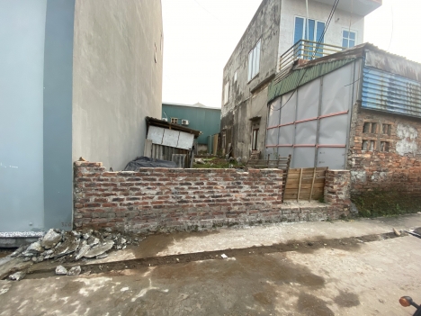 giá ngộp ngân hàng 65m tại Hà Lâm 2 - Thụy Lâm - ĐA. đường oto tránh , ngõ thông