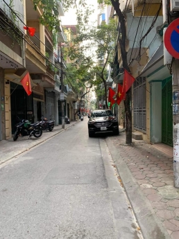 Bán nhà riêng Đường Văn Cao,DT 58/62 x 6 tầng,khu phân lô dân trí cao