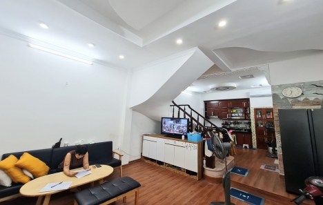 Bán nhà Chùa Quỳnh. Hai Bà Trưng. ô tô đỗ cổng. 82m x 5 tầng - 13.5  tỷ có THƯƠNG LƯỢNG