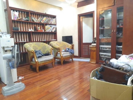 BÁN NHÀ PHỐ TÂN MAI: 50M2, 5 TẦNG, 3 NGỦ, MT 4.2M. Ô TÔ ĐỖ CỬA. NHỈNH 5 TỶ