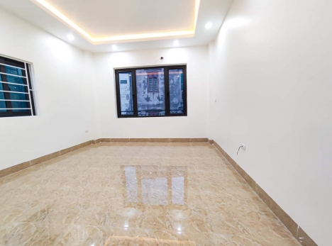 Bán nhà Đại Mỗ. NHÀ ĐẸP, Ô TÔ ĐỖ CỬA, GẦN PHỐ. 35m2 giá chỉ hơn 4 tỷ.