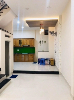 Bán gấp nhà QUANG TRUNG, 5m x 12m, HXH, 3 lầu, 6.3 tỷ