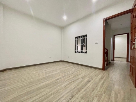 Bán nhà đẹp Đại Từ - Linh Đàm, 42m2, 4 tầng, MT 4m. Ngõ nông, giá rẻ nhất khu vực 4,15 tỷ
