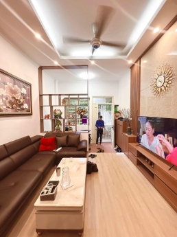 BÁN NHÀ 93 TRUNG KÍNH-CẦU GIẤY-PHỐ VIP-LÔ GÓC 3 THOÁNG-NGÕ RỘNG 3M-50M2X4T-NHỈNH 6 TỶ