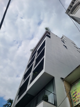 Bán Homestay Xuân Diệu, Tây Hồ, 65m2, 8 tầng, mt 6m, ô tô, thang máy, giá thỏa thuận