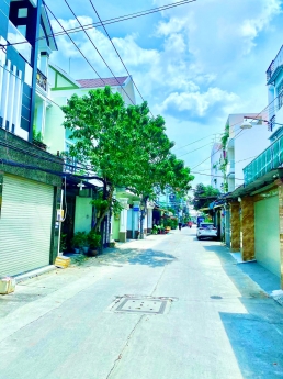 Bán Gấp Nhà Hẻm Oto Thoại Ngọc Hầu, Quận Tân Phú,50m2,Trệt + 2 Lầu,Nhà Mới Ở Ngay, Chỉ 5 Tỷ