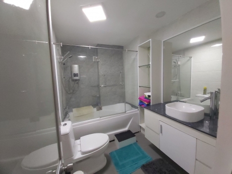 Nhà đẹp gần vincom lê thánh tôn nha trang.