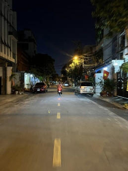 NHÀ ĐẸP VƯỜN LÀI - HXT THÔNG - ĐÚC BTCT 3 TẦNG