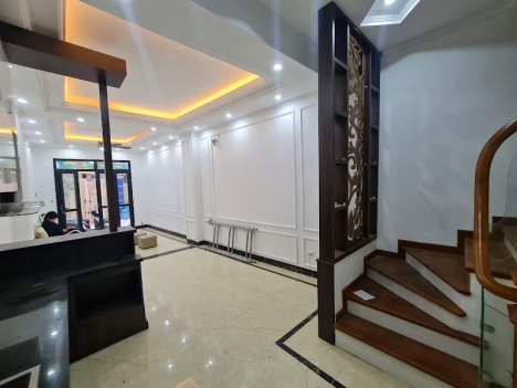 CHỦ CẦN BÁN GẤP-BÁN NHÀ ĐÔNG DƯ-CẦU THANH TRÌ 50M2 -2,6 TỶ-Ô TÔ-LÔ GÓC-NHÀ ĐẸP Ở NGAY.