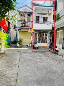 BÁN GẤP NHÀNHỈNH 2 TỶ CÓ HỘ KHẨU PHÚ NHUẬN - VỀ Ở NGAY - CÔNG NĂNG ĐẦY ĐỦ-SỔ HỒNG RIÊNG