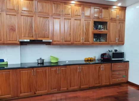 Gần Đường, Ngõ Rộng, Linh Lang 48 x 5 tầng, MT 4.5m giá 4.4 tỷ