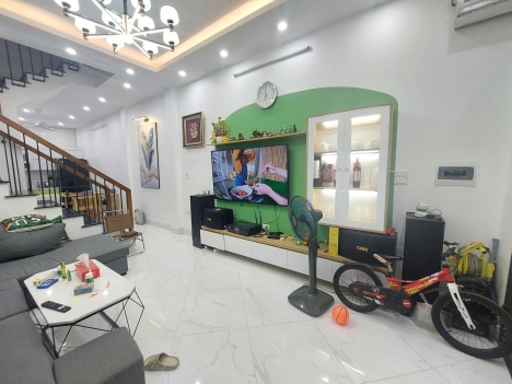 Bán nhà Yên Hòa-Cầu Giấy 15m ra mặt phố-lô góc-ngõ thông-nhà đẹp-55m2x5T-5.9 tỷ