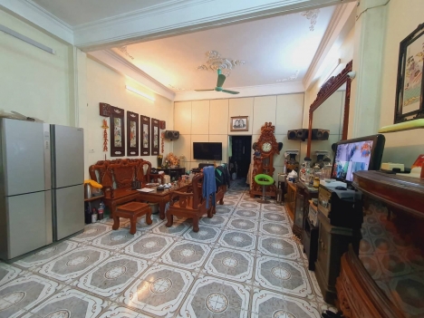 Bán mặt phố Ngô Thì Nhậm, Hai Bà Trưng, 102mxMT5m, vỉa hè, ô tô, KD nhỉnh 60 tỷ. LH: