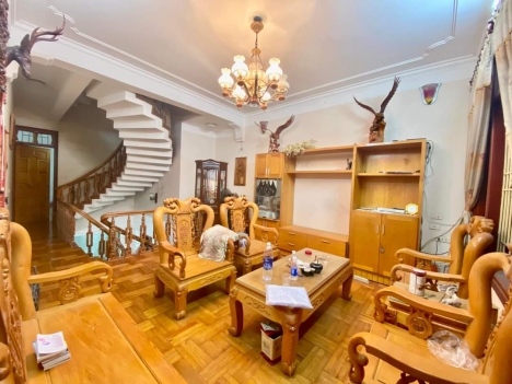 BÁN NHÀ MAI DỊCH CẦU GIẤY 47M2 - KINH DOANH CỰC TỐT - VỈA HÈ - Ô TÔ TRÁNH - CHỈ HƠN 7 TỶ