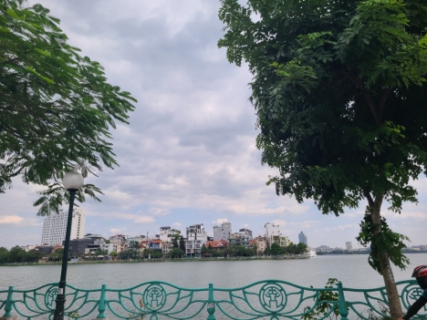 Bán Homestay Xuân Diệu, Tây Hồ, 65m2, 8 tầng, mt 6m, ô tô, thang máy, giá thỏa thuận