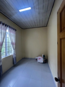 GIẢM GIÁ – Bán gấp Nhà Nguyên Tử Lực kiên cố mới tinh, P8, Đà Lạt giá chỉ 1.95 tỷ