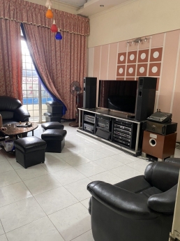 Sở hữu ngay nhà MT Cách Mạng Tháng 8, P4, Q.Tân Bình. Vị trí KD cực sung !