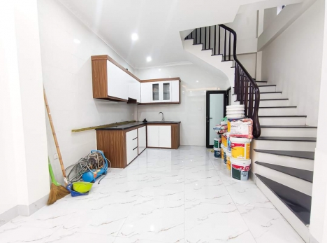 Bán nhà Đại Mỗ. NHÀ ĐẸP, Ô TÔ ĐỖ CỬA, GẦN PHỐ. 35m2 giá chỉ hơn 4 tỷ.