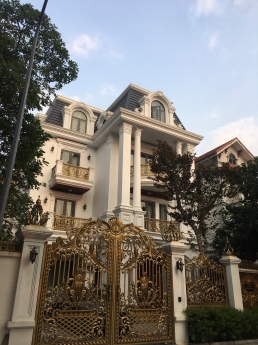 Chính chủ cần bán gấp Biệt Thự 289m2 KDT Pháp Vân.Quận Hoàng Mai.
