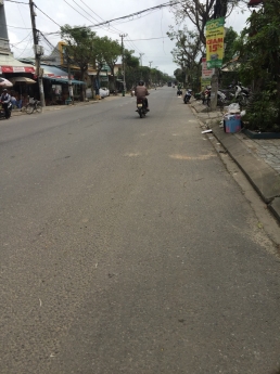 BÁN ĐẤT TẶNG NHÀ CẤP 4 MẶT TIỀN ĐƯỜNG IÊ TRỌNG TẤN DT;132M2 GIÁ CHỈ 3,4 TỶ