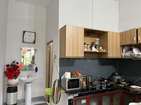 QUẬN 7 - BÁN GẮP NHÀ MẶT TIỀN 7M - HẺM XE KIAMONING ĐỔ CỬA - NHÀ MỚI ĐẸP - 7x12m