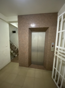 BÁN BIỆT THỰ–THANG MÁY-VỈA HÈ RỘNG 3M–KINH DOANH-GIÁ: 28 TỶ