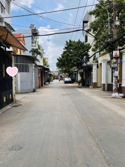 HXH 8m Thoại Ngọc Hầu, Phú Thạnh, Tân Phú 2 tầng, 4m x 18m, chỉ 7.6 tỷ
