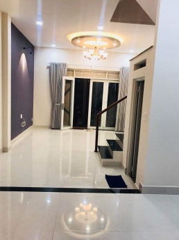 Bán gấp nhà QUANG TRUNG, 5m x 12m, HXH, 3 lầu, 6.3 tỷ