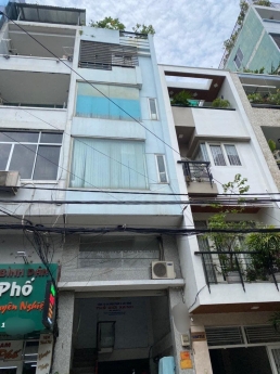 GIẢM MẠNH, GIẢM MẠNH
MTKD Nở Hậu tài lộc Hồ Bá Kiện, P.15, Quận 10, thu nhập ổn định 45tr/ tháng