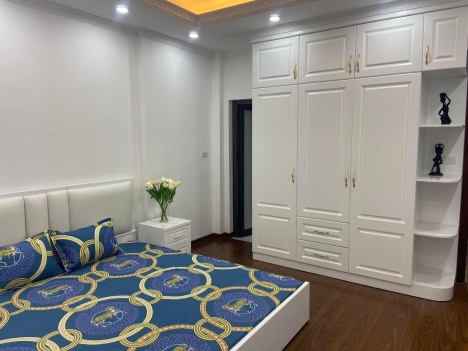 TẦM TIỀN HIẾM, NHÀ MẶT NGÕ PHÁO ĐÀI LÁNG, 33 M2 5 TẦNG ĐẸP NHƯ CUNG VUA VÀO Ở LUÔN