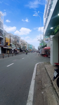 Bán gấp KS MT Kinh Doanh Nở hậu tài lộc Nguyễn Thị Nhỏ, P16, Q11.