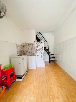 BÁN GẤP NHÀNHỈNH 2 TỶ CÓ HỘ KHẨU PHÚ NHUẬN - VỀ Ở NGAY - CÔNG NĂNG ĐẦY ĐỦ-SỔ HỒNG RIÊNG