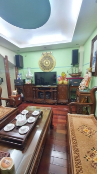 Bán nhà phố Văn Cao - Ba Đình, nhà đẹp, 50m2 x 6 tầng, giá 6.3 tỷ