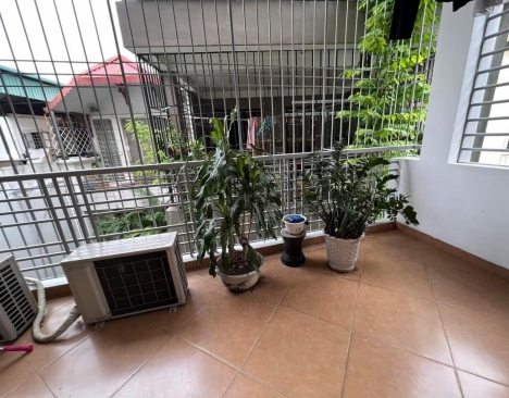 Nhà đẹp Trần Quý Kiên 58m2, phân lô, 2 thoáng, ô tô tránh, kinh doanh, ở sướng