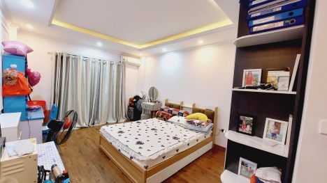 Bán nhà Hồ Tùng Mậu, Cầu Giấy. NHÀ ĐẸP, KINH DOANH SẦM UẤT, GẦN PHỐ. 36M2 X 6T chỉ 5 tỷ hơn.
