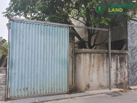 104m2 tại tổ 17 thị trấn Đông Anh . đường rộng ,ngõ thông . giá ngộp ngân hàng