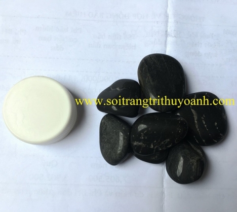 Sỏi bóng trang trí cảnh quan sân vườn tại TP.HCM