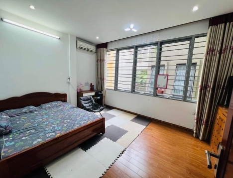 Nhà đẹp Trần Quý Kiên 58m2, phân lô, 2 thoáng, ô tô tránh, kinh doanh, ở sướng
