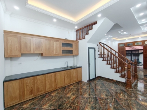 BÁN NHÀ PHỐ TRƯỜNG CHINH: 51M2, 5 TẦNG, 4 NGỦ, MT 5M, Ô TÔ ĐỖ CỬA. 5.4 TỶ