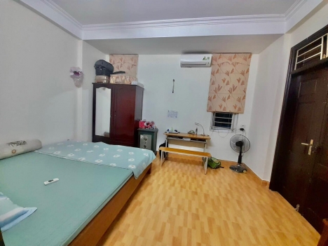 CHỈ 3 TỶ CÓ HỘ KHẨU ĐỐNG ĐA PHỐ CHÙA BỘC NGÕ THÔNG Ô TÔ ĐỖ CỔNG Ở CỰC SƯỚNG SỔ ĐỎ CC lh