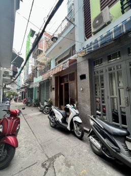BÁN GẤP NHÀ XINH HOÀNG VĂN THỤ, TÂN BÌNH, 4 TẦNG, 35M2 CHỈ 5xty.
