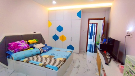 Bán Gấp Nhà Hẻm Oto Lý Thường Kiệt, Tân Bình, Sát Quận 10, Nhà Mới Ở Ngay, 5 Tầng BTCT, Giá Rẻ