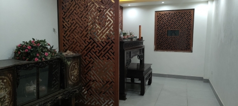 Bán nhà Mễ Trì Hạ 45m2 x 5 tầng nhỉnh 4 tỷ - Nhà đẹp - Cách đường ô tô 20m - Vị trí đẹp.