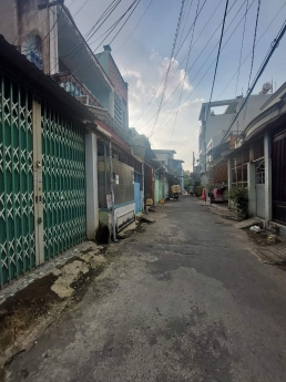BÁN NHÀ TÂN PHÚ, HẺM XE HƠI THÔNG, SÁT MẶT TIỀN TÔ HIỆU, GẦN HÒA BÌNH, GIÁP Q11, Q6, SỔ VUÔNG VỨC,