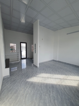 Bán nhà 4 tầng TTTP Nha Trang DTSD:184m², Giá 8,5 tỷ