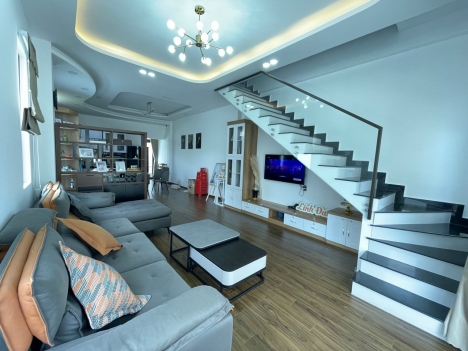 Cần bán gấp nhà đẹp đường Vạn Thành, Đà Lạt giá chỉ 6 tỷ