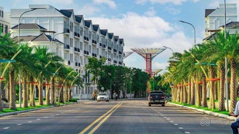 BIỆT THỰ VINHOMES GRAND PARK T11/2022