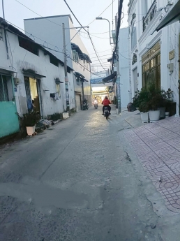 HẺM XE HƠI ĐỔ CỬA, SÁT MẶT TIỀN TL10, GẦN CHỢ CÂY DA SÀ, KHU TÊN LỬA, GIÁP Q6, SỔ VUÔNG A4, NHÀ RẤT