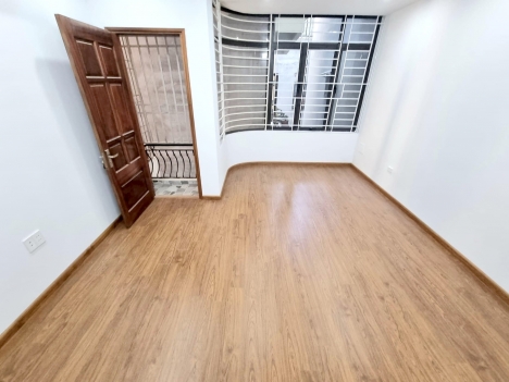 BÁN NHÀ MINH KHAI - 50m2 x 5 tầng - NGÕ THÔNG, 10M RA Ô TÔ, BA GÁC ĐỖ CỬA - GIÁ CHỈ HƠN 4 tỷ