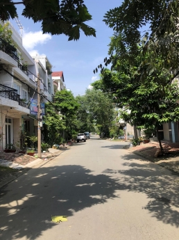 BÁN 80M2 ĐẤT XÂY NHÀ MẶT TIỀN KHU BIỆT THỰ NAM LONG - PHÚ THUẬN Q7 - 9 TỶ NHỈNH